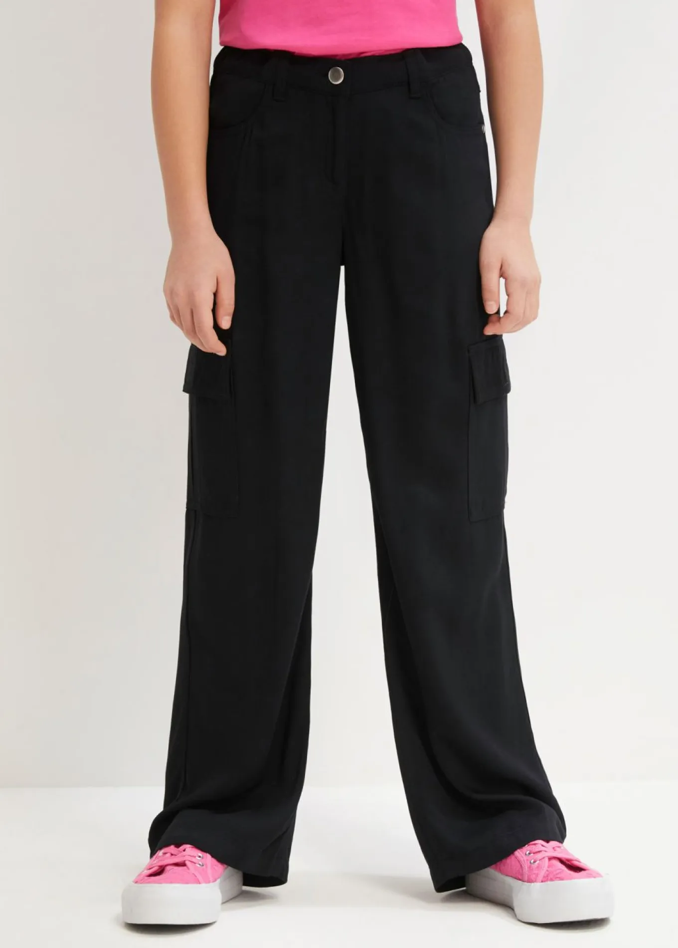 Pantalón cargo ancho de viscosa fluida