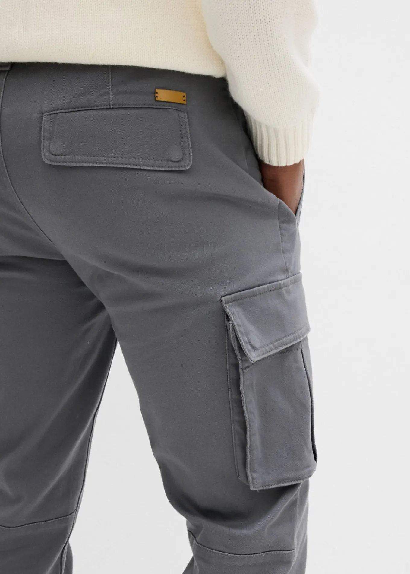 Pantalón cargo elástico, regular fit, con algodón puro, straight