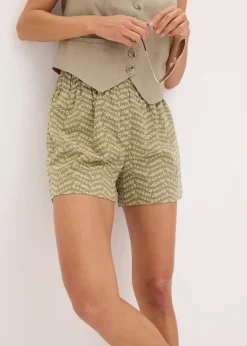 Pantalón corto con bordado calado