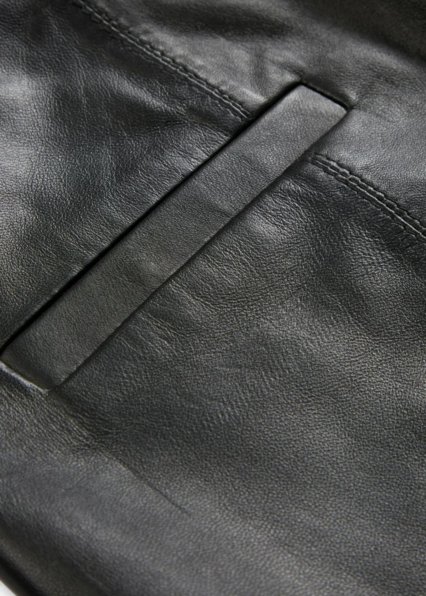 Pantalón de napa de cordero