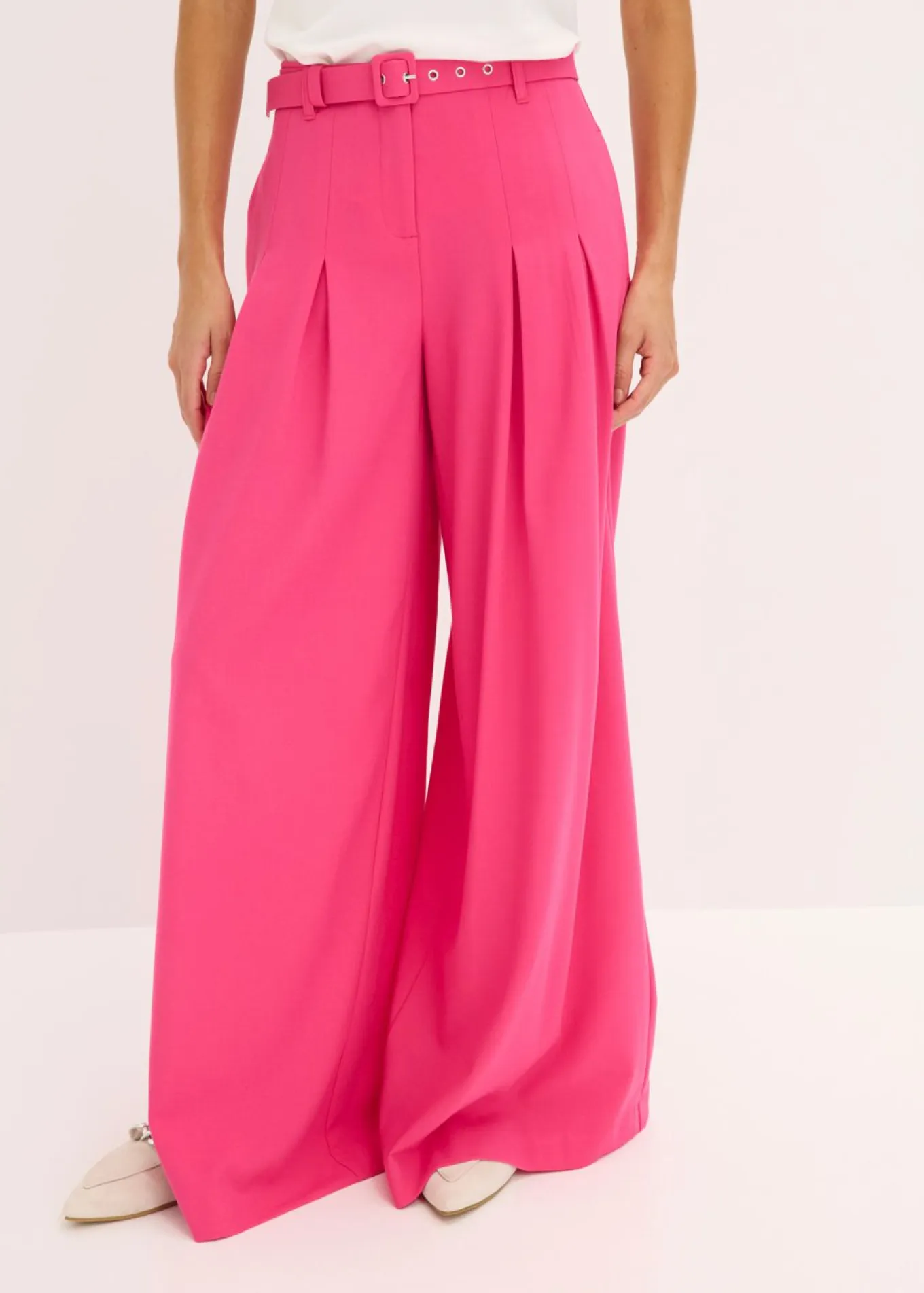 Pantalón de pinzas con cinturón (2 piezas)