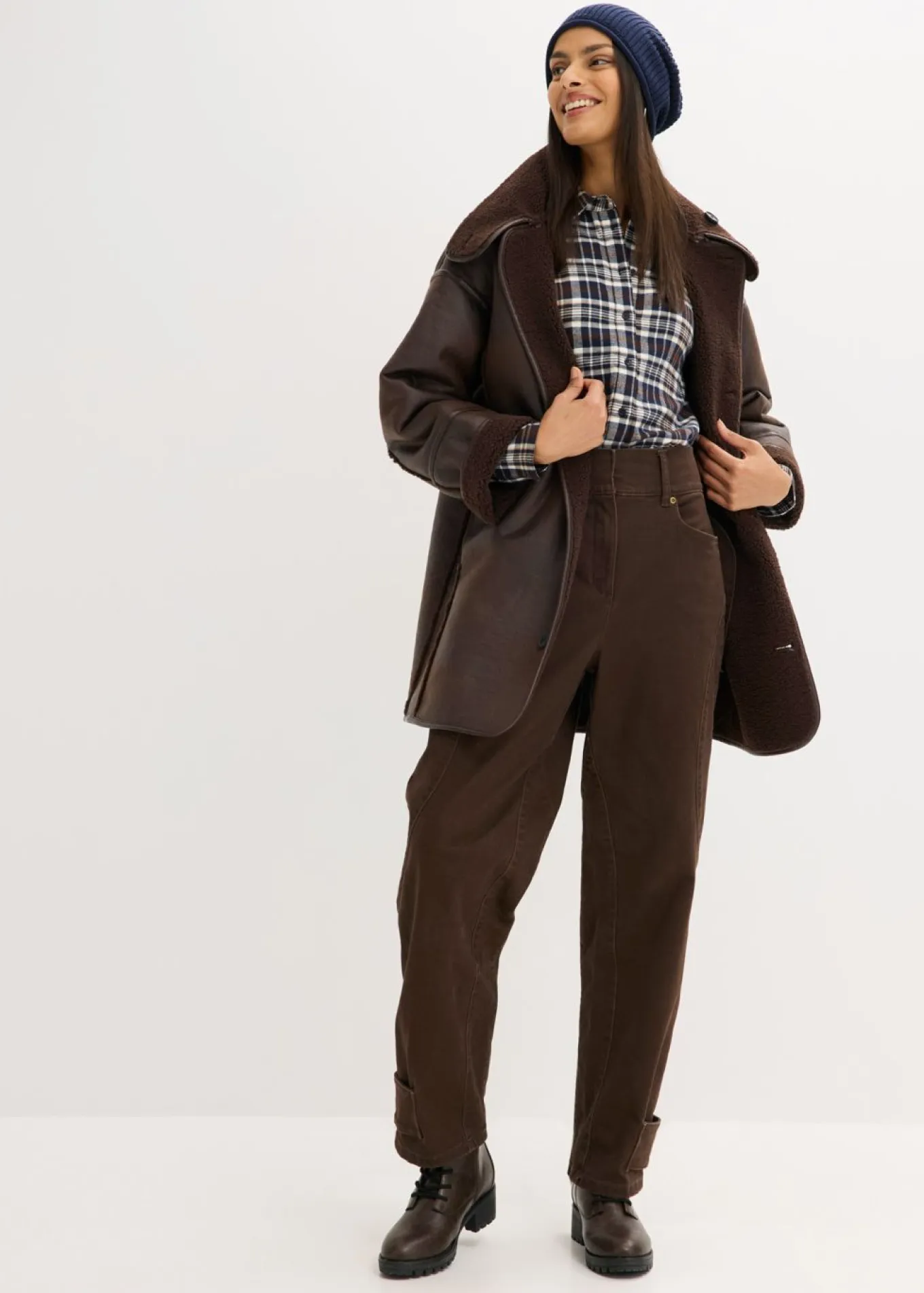 Pantalón de sarga con cintura alta