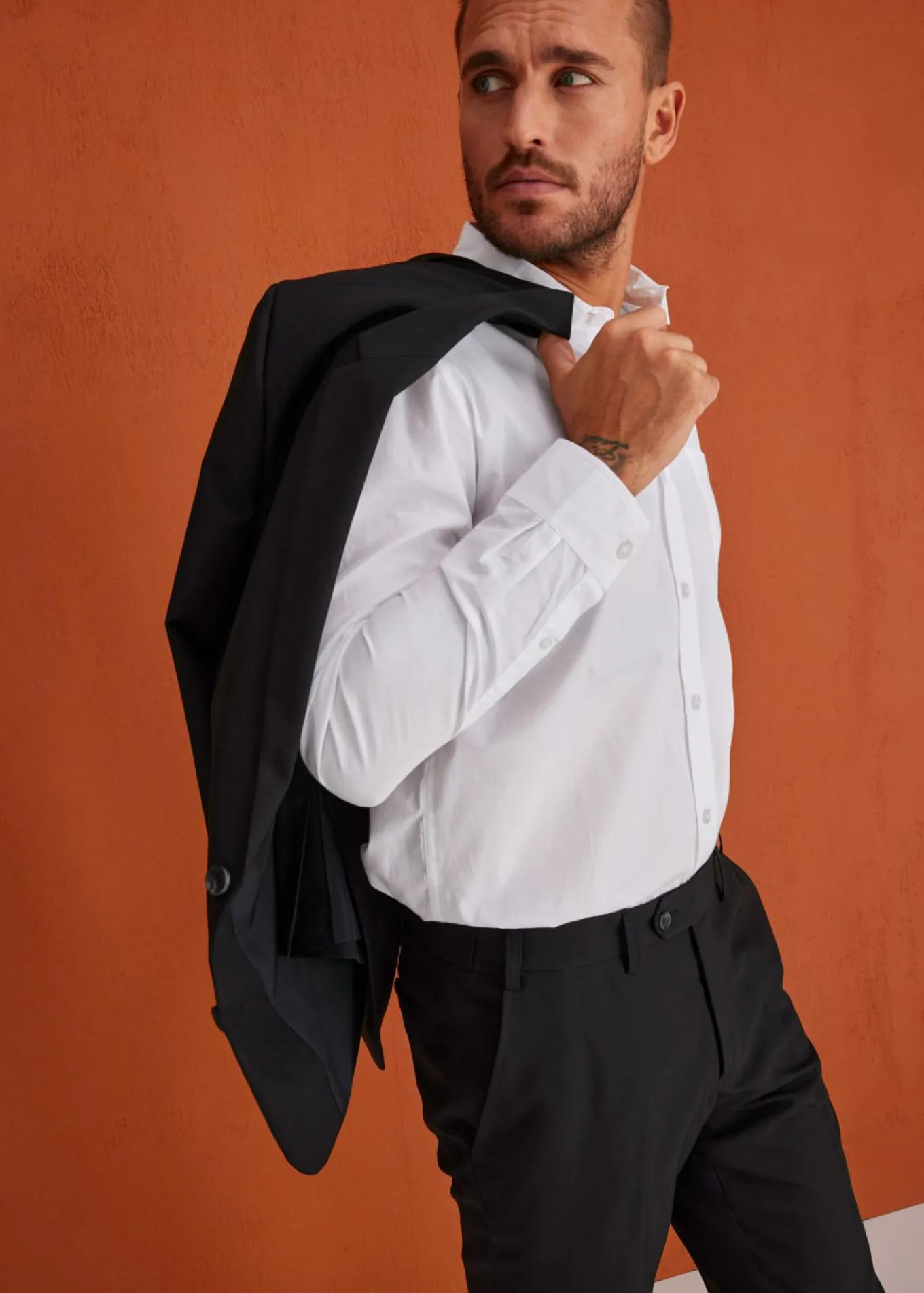 Pantalón (2 piezas) con corte slim