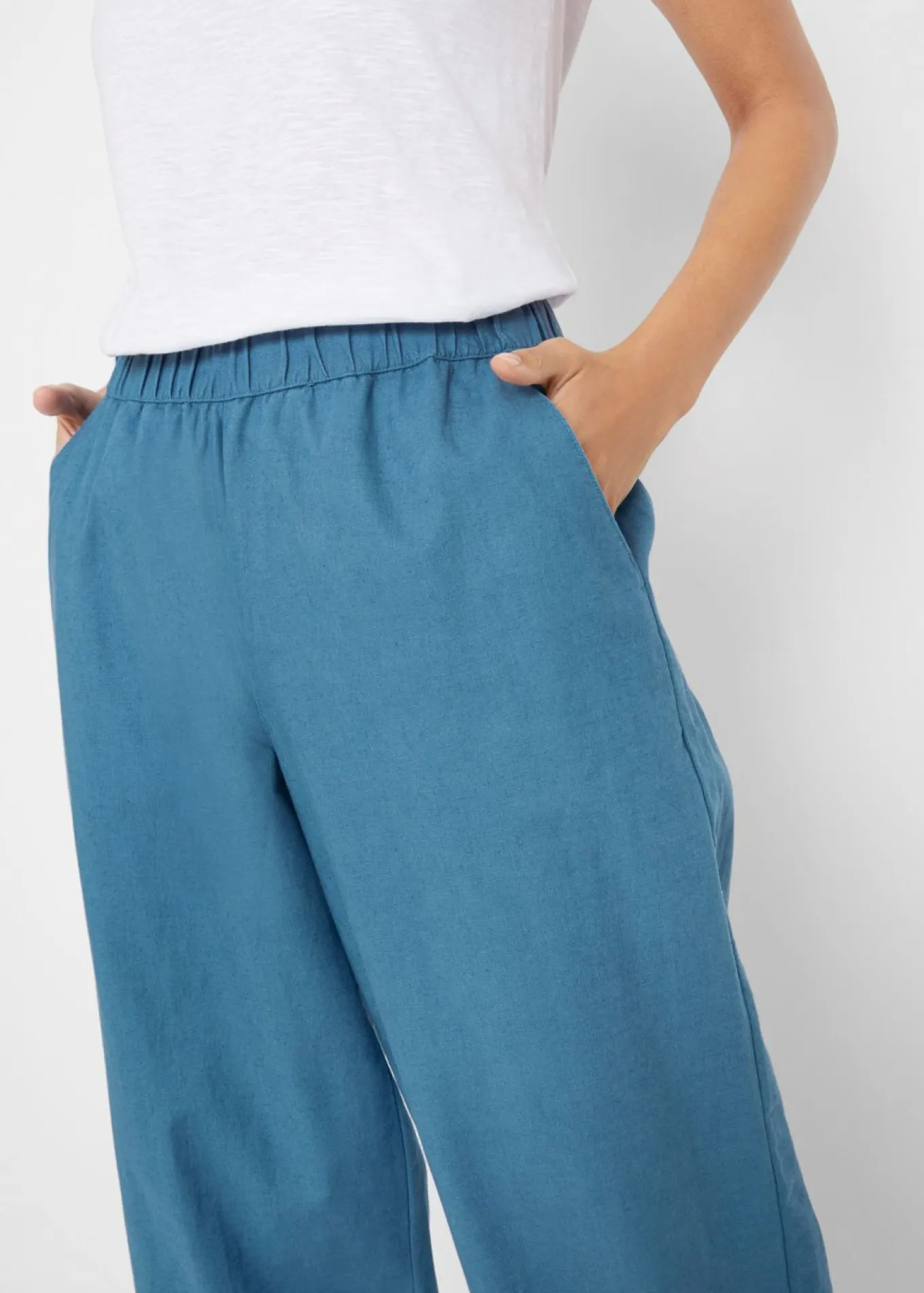 Pantalón pirata de mezcla de lino ligero