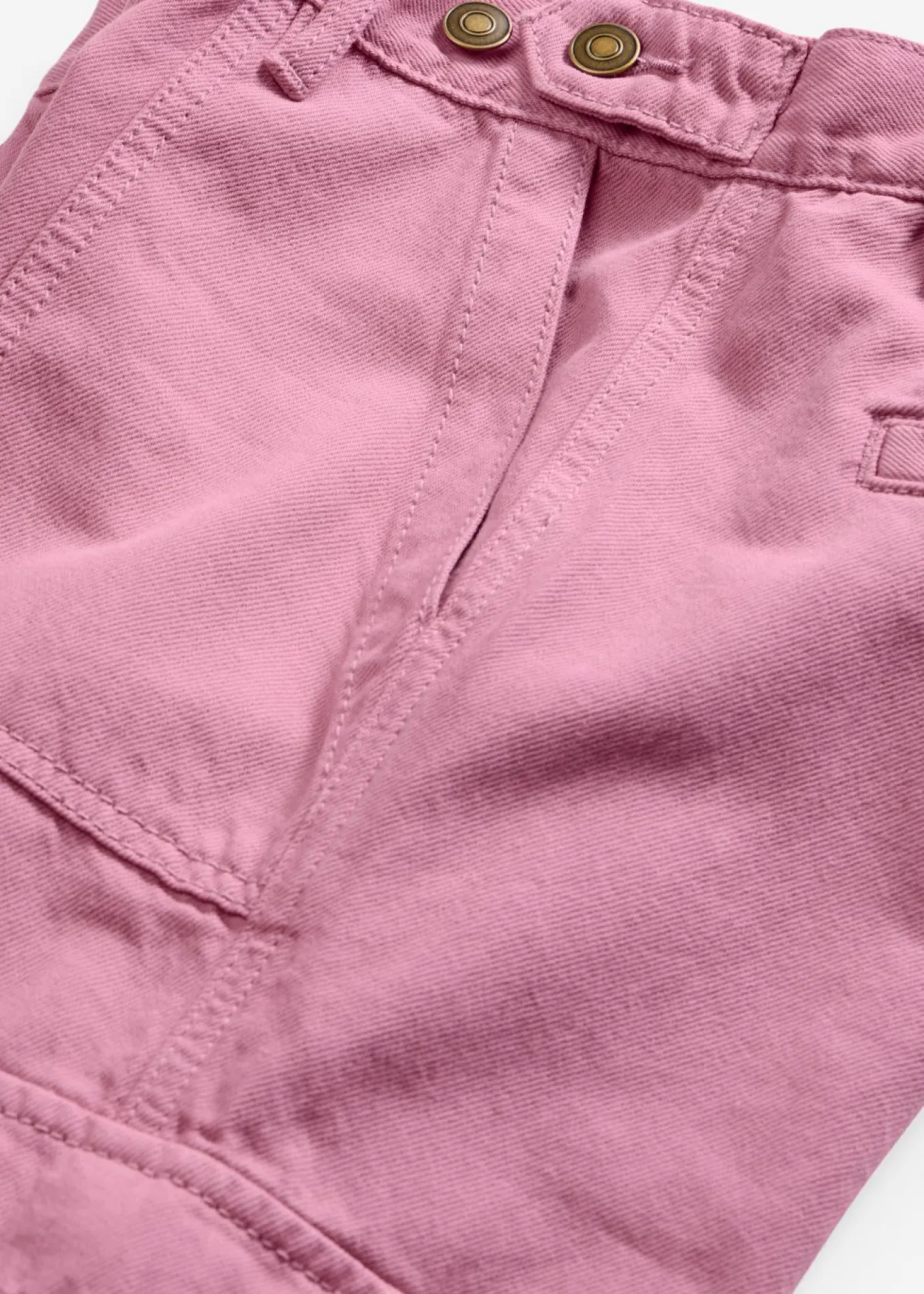 Pantalón tipo cargo de algodón puro