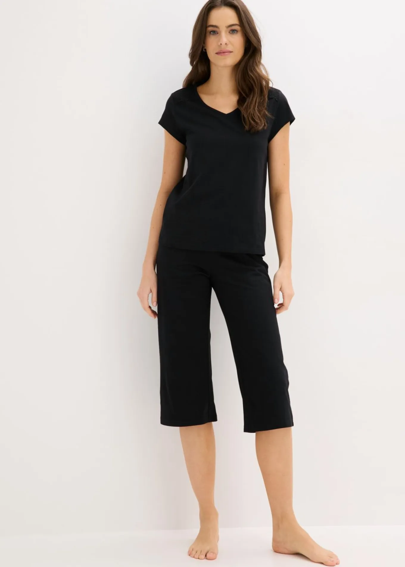 Pijama capri con culotte ancho