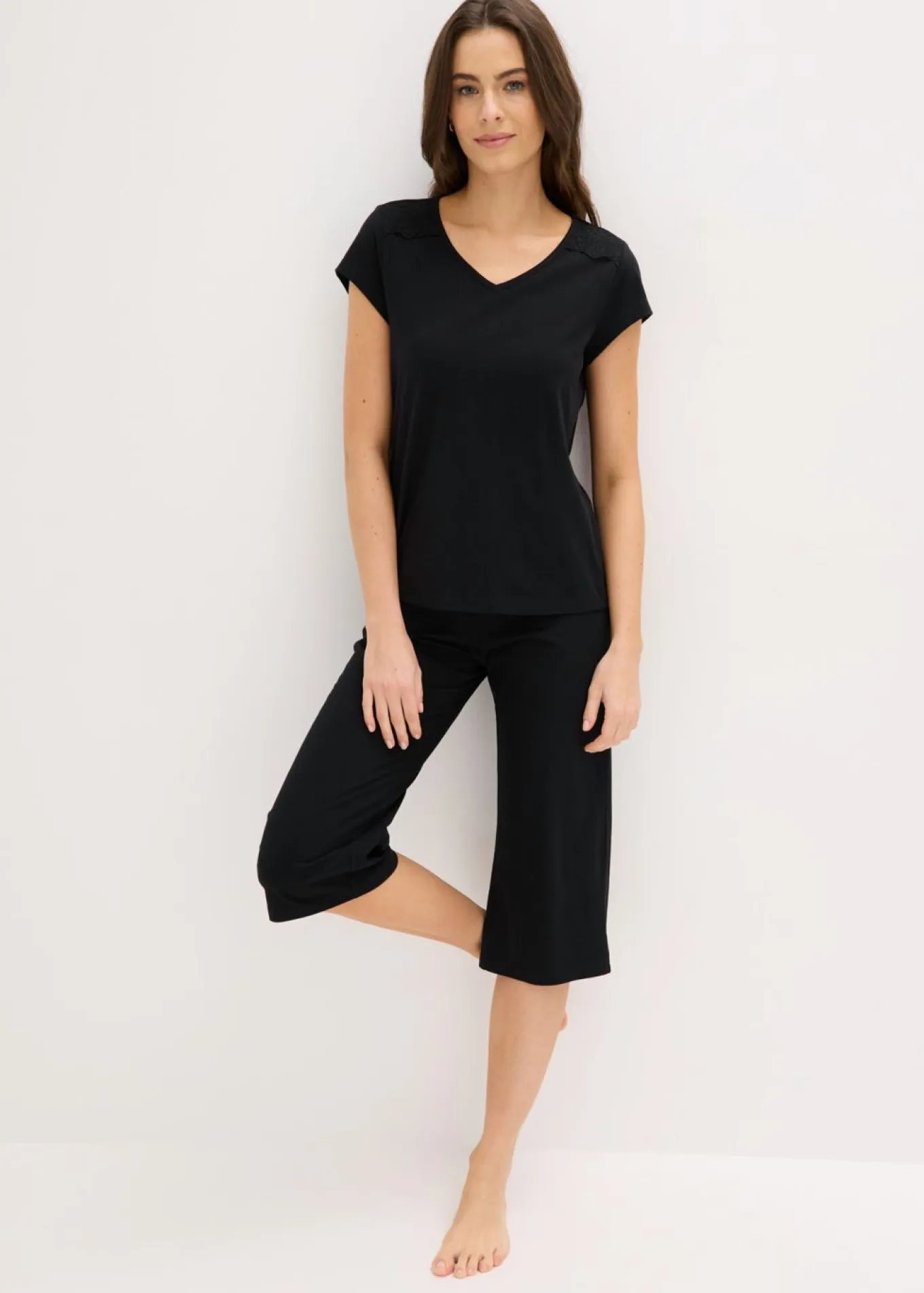 Pijama capri con culotte ancho