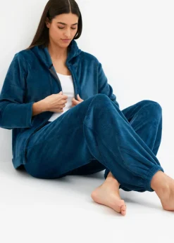 Pijama de felpa agradable