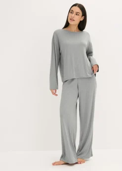Pijama de suave punto pointelle