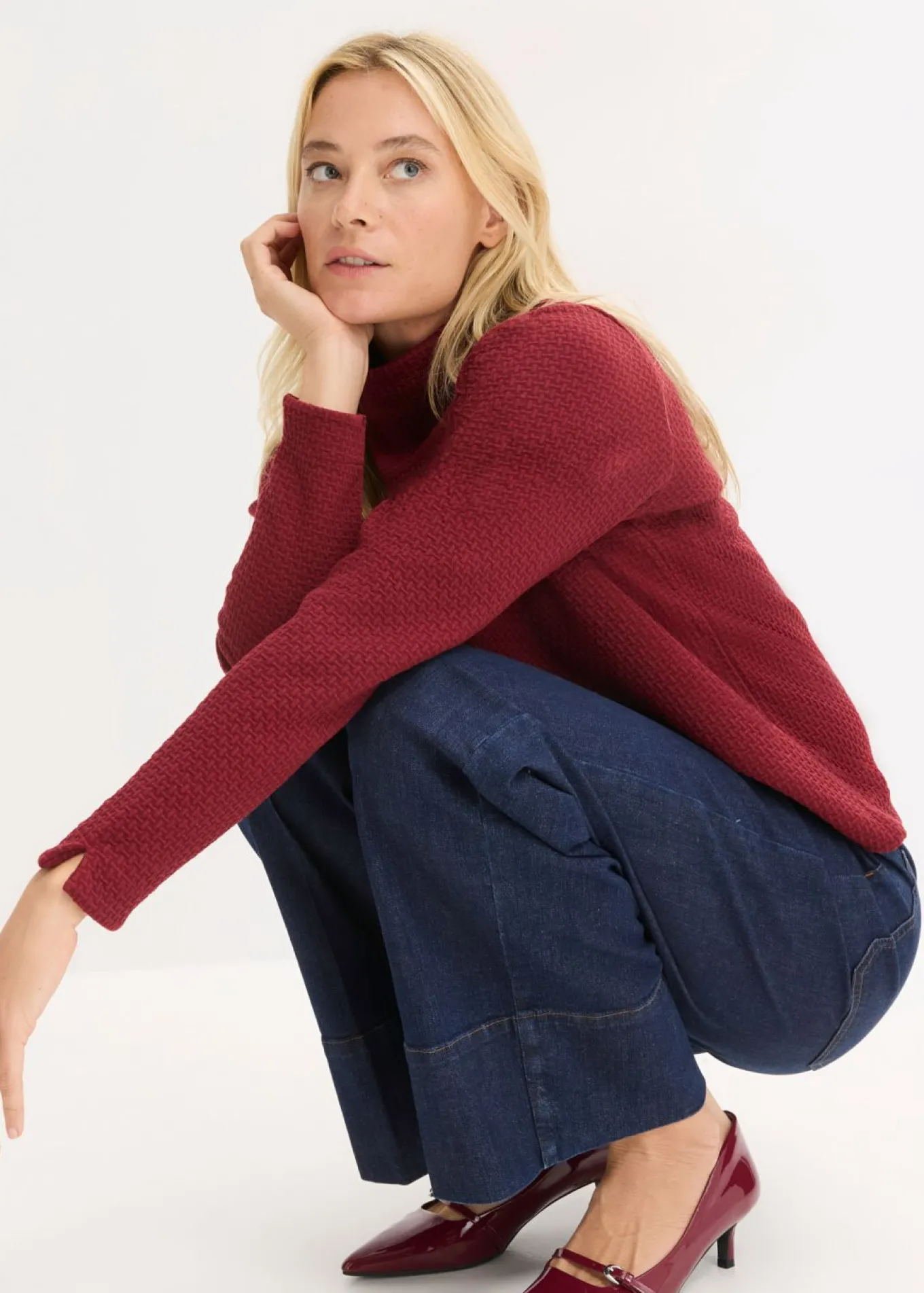 Sudadera con cuello alto