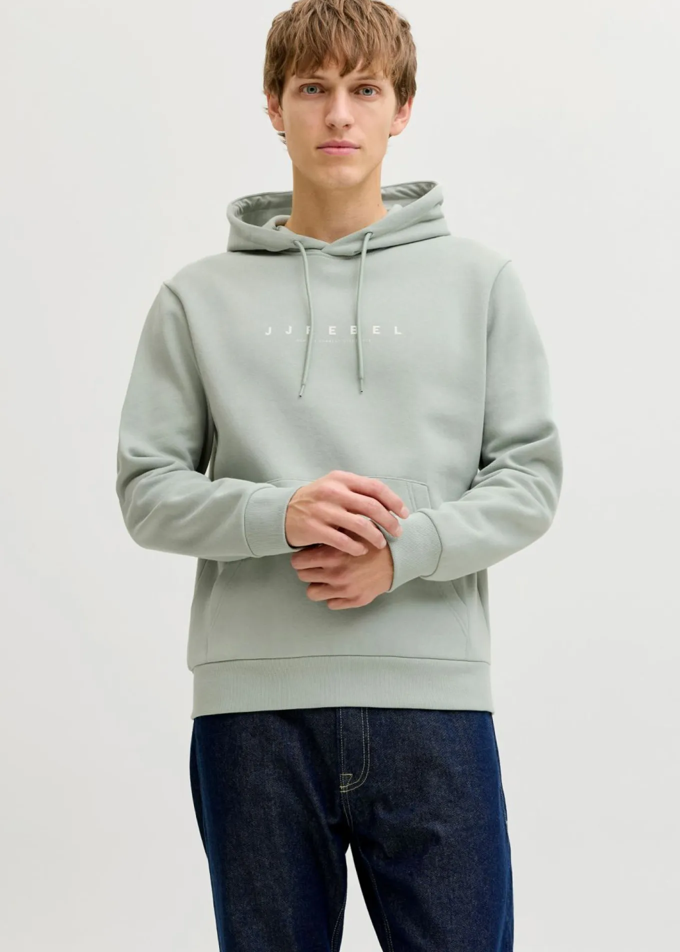 Sudadera de JJ REBEL con capucha y corte holgado