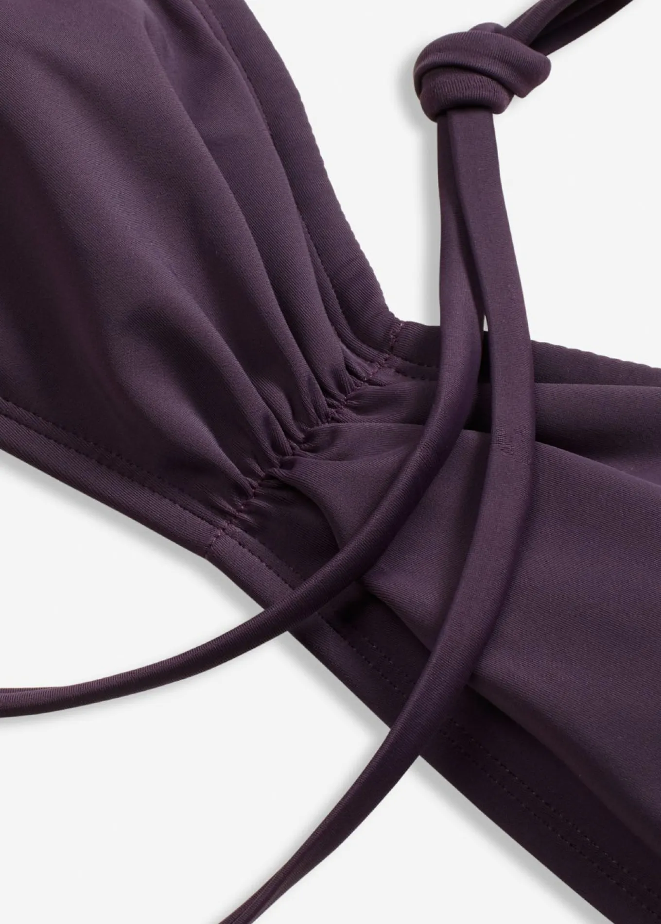 Top de bikini tipo bandeau con tirantes desmontables