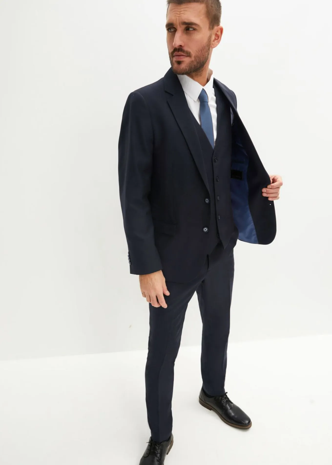 Traje (4 piezas) con chaleco y corbata, slim fit