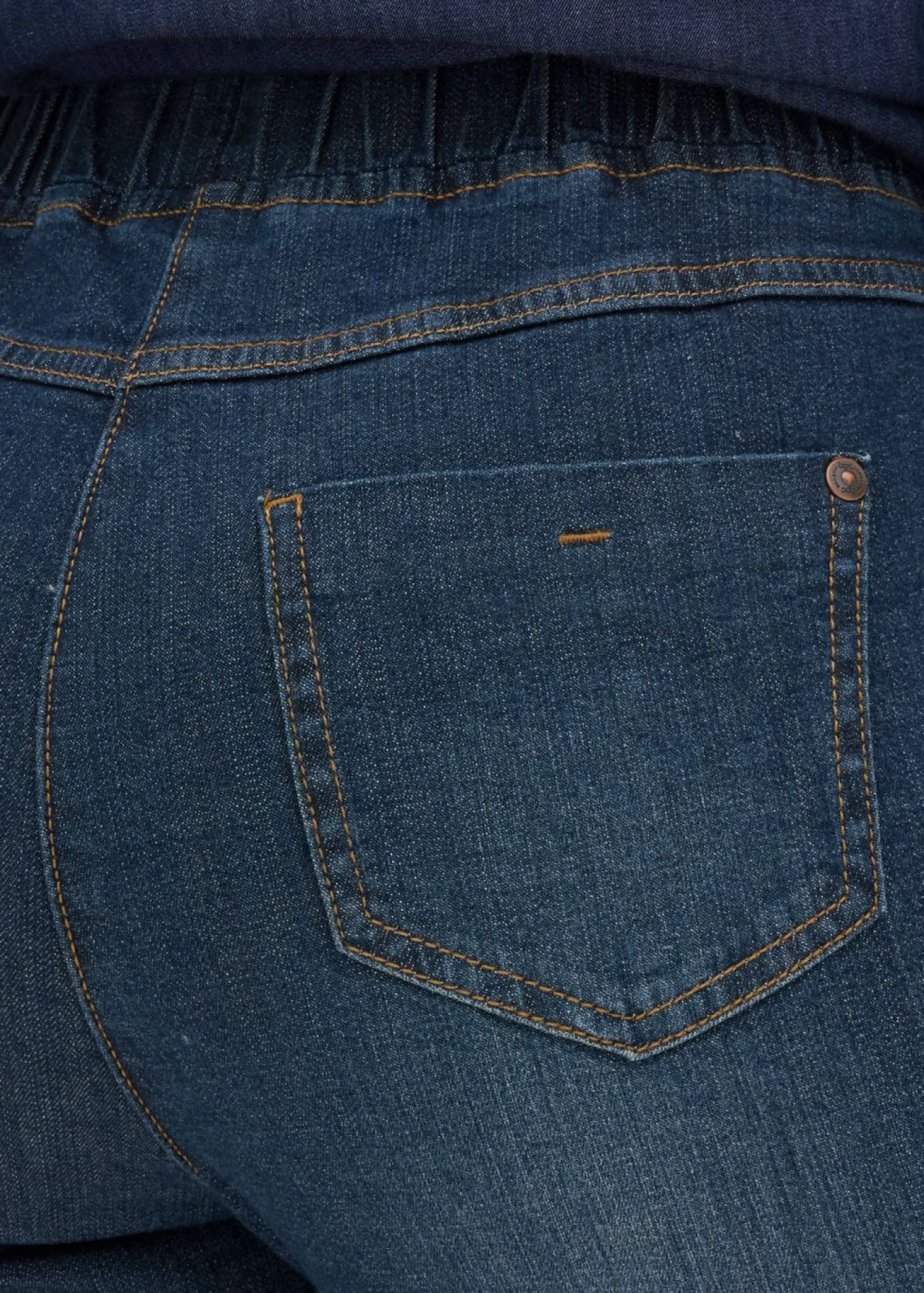 Vaqueros de algodón con talle medio y corte slim