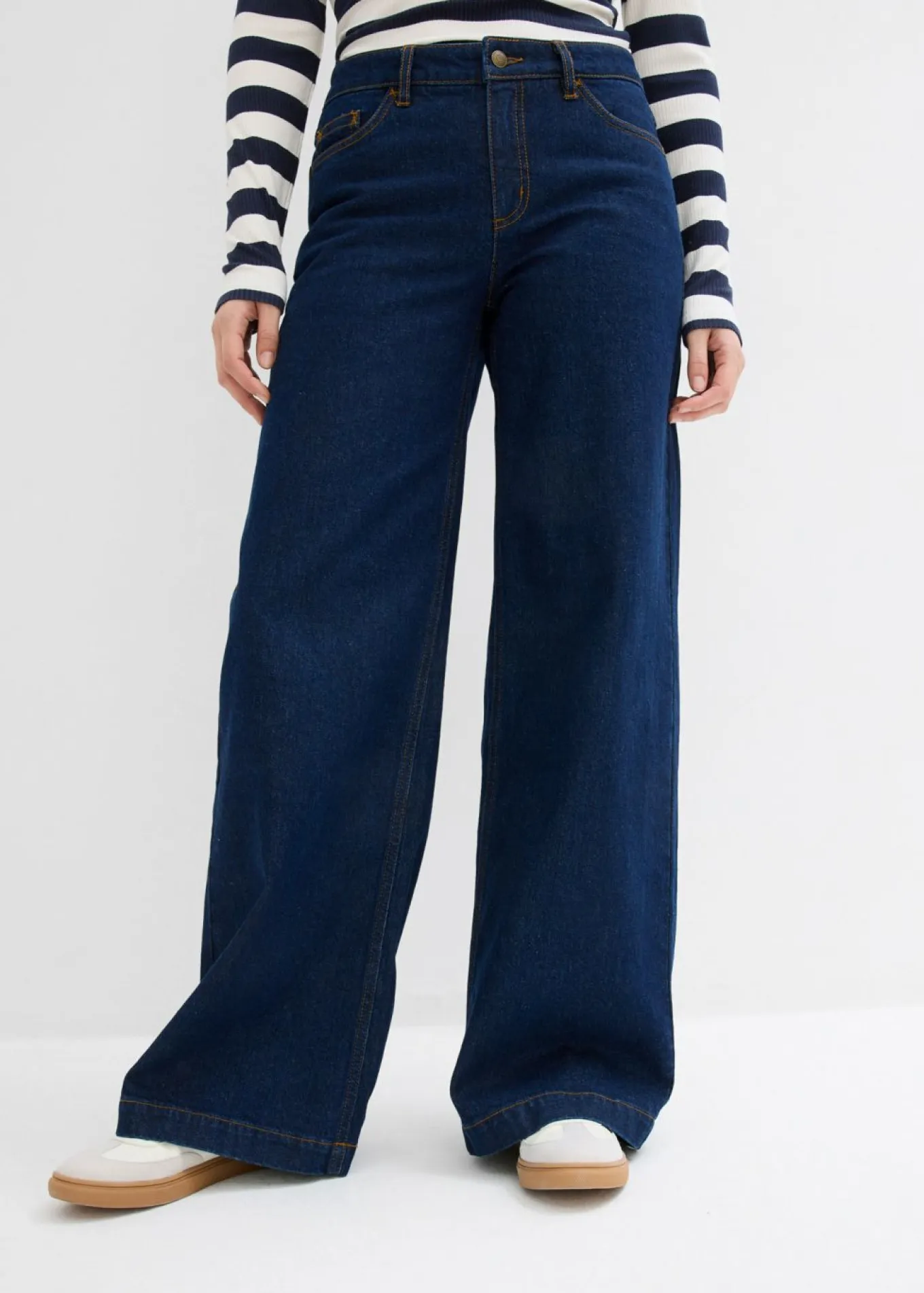 Vaqueros de pernera ancha, mid waist, largo completo