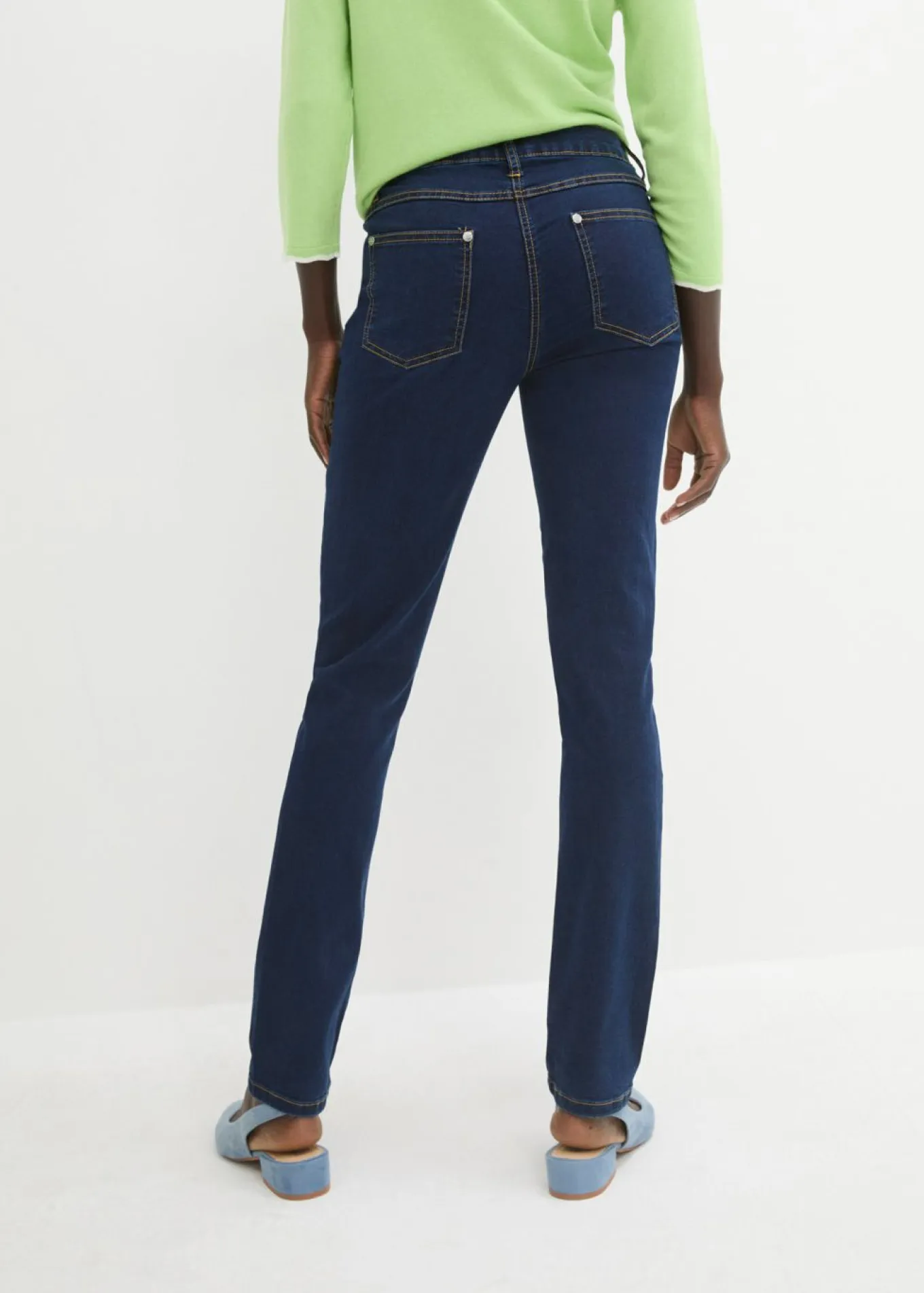 Vaqueros slim fit, mid waist, súper elásticos