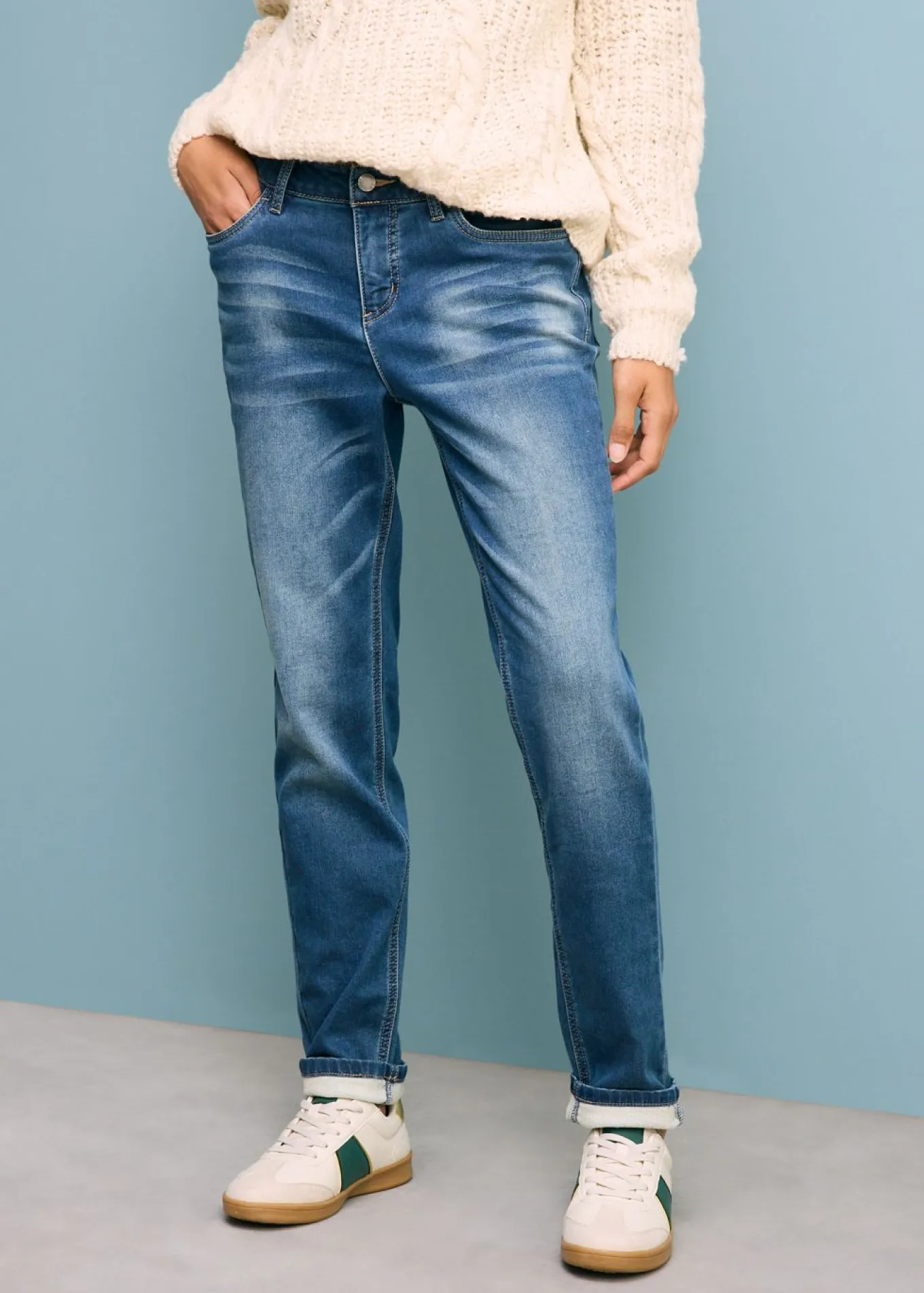 Vaqueros térmicos tipo boyfriend con interior suave