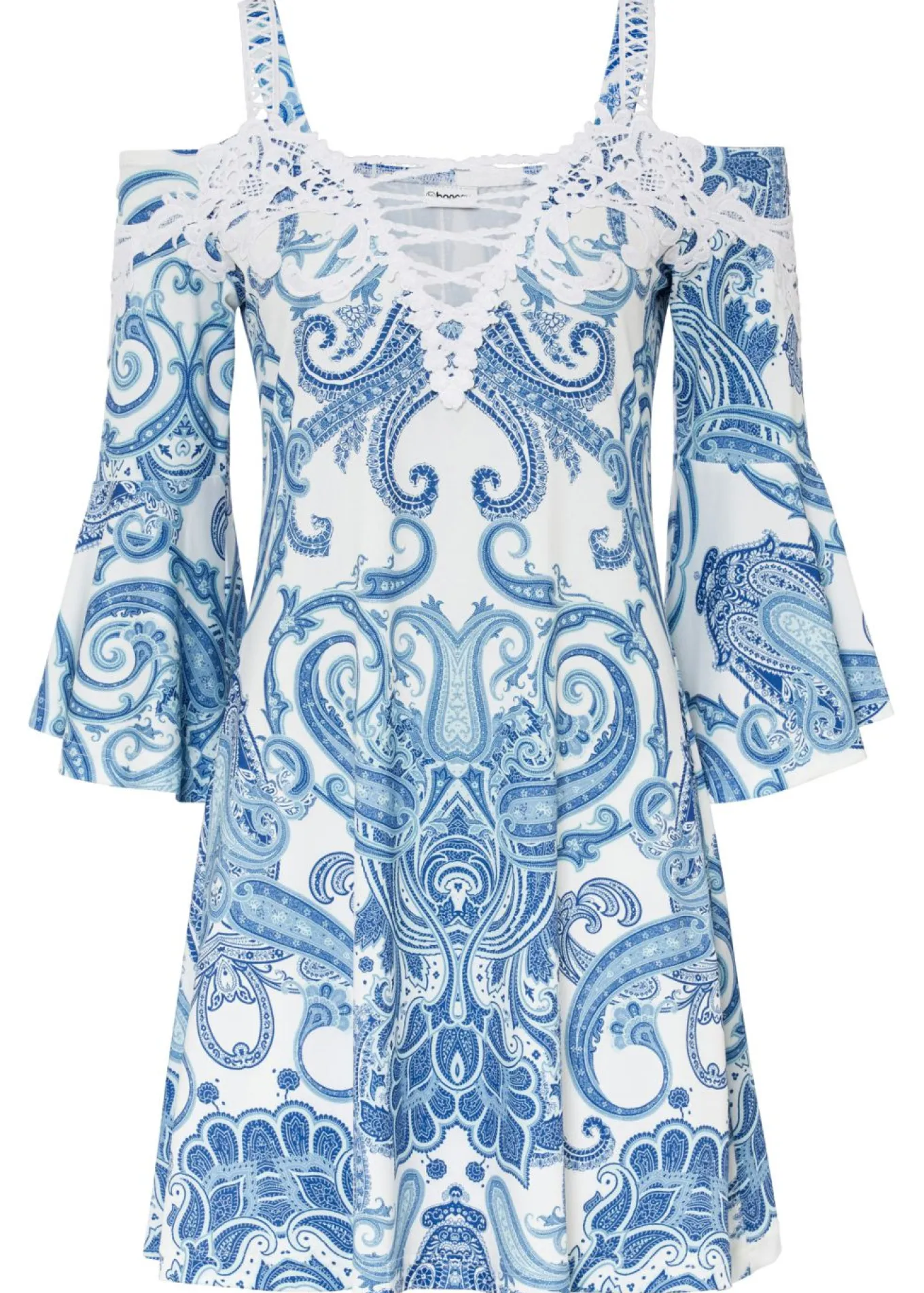 Vestido acampanado con escote bañera
