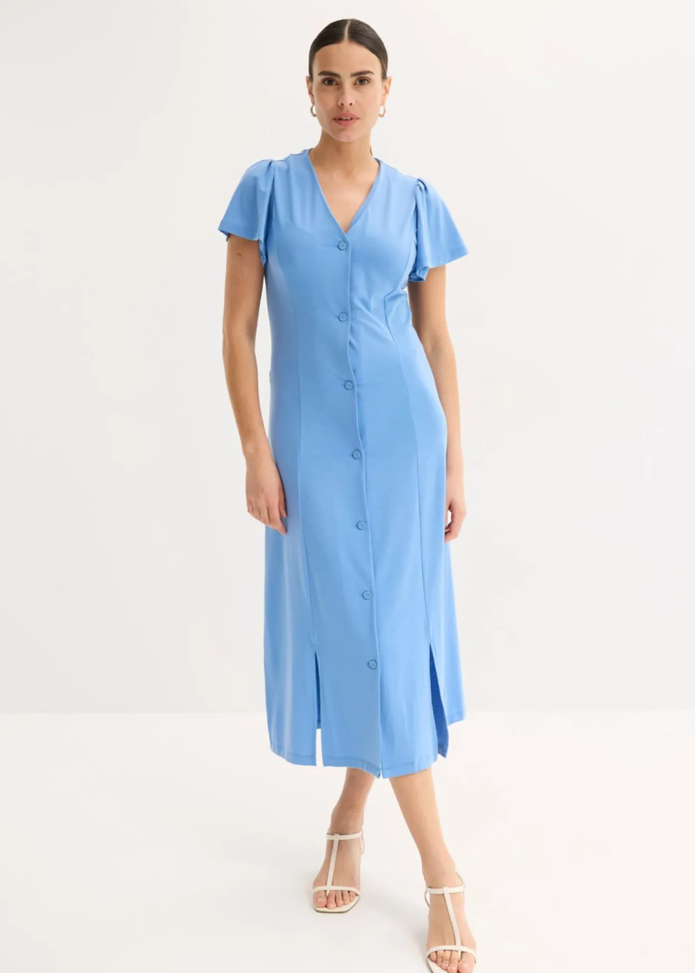 Vestido camisero con abertura