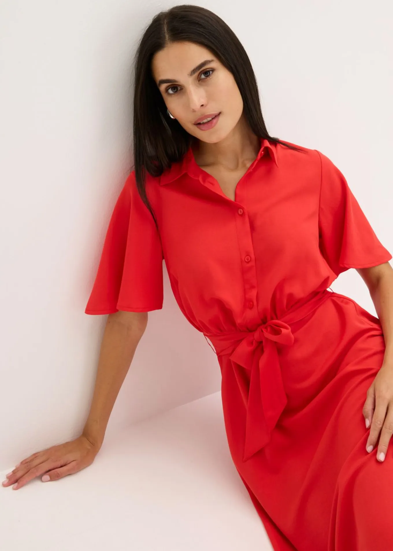Vestido camisero con cordón