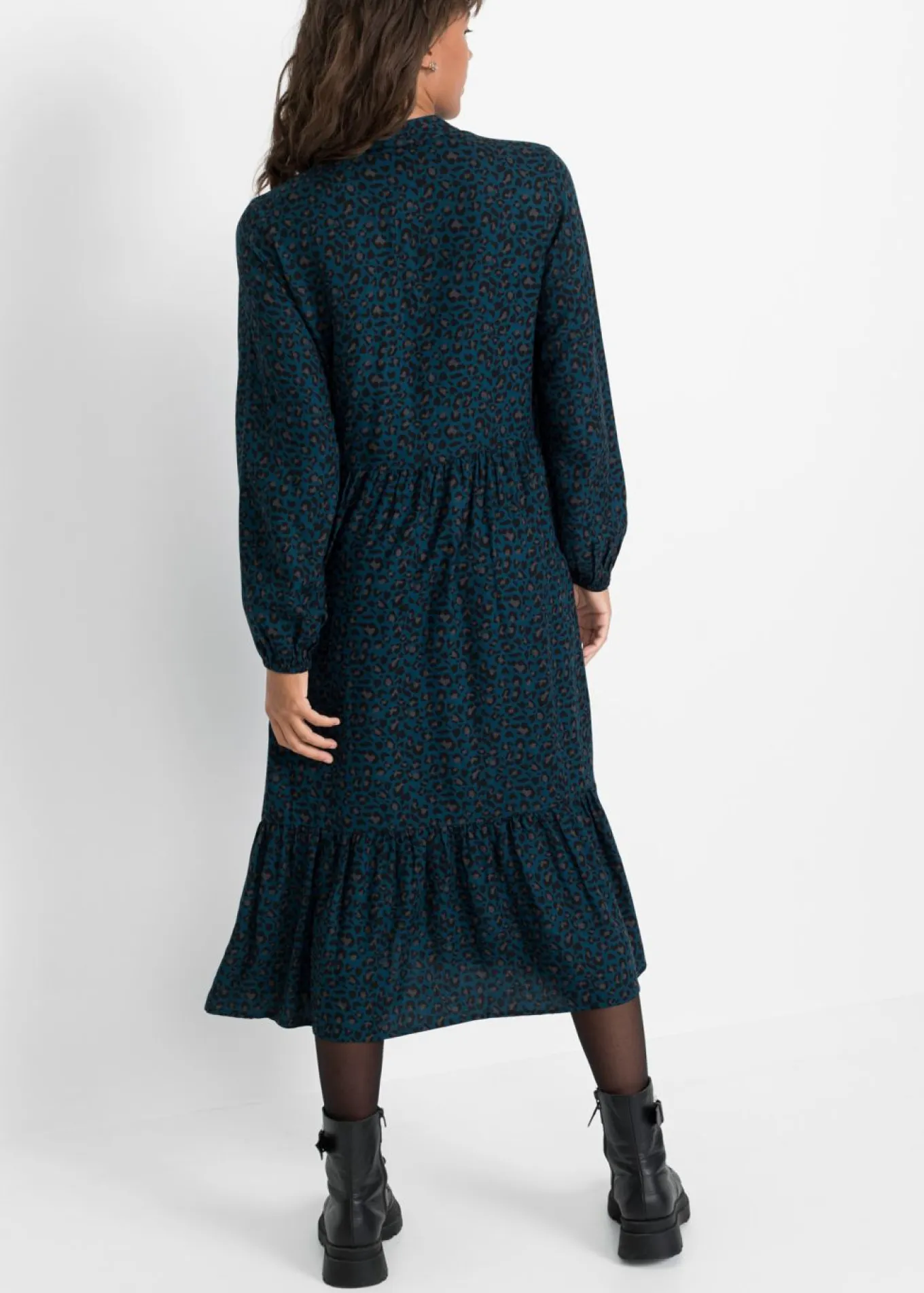 Vestido camisero con estampado de leopardo