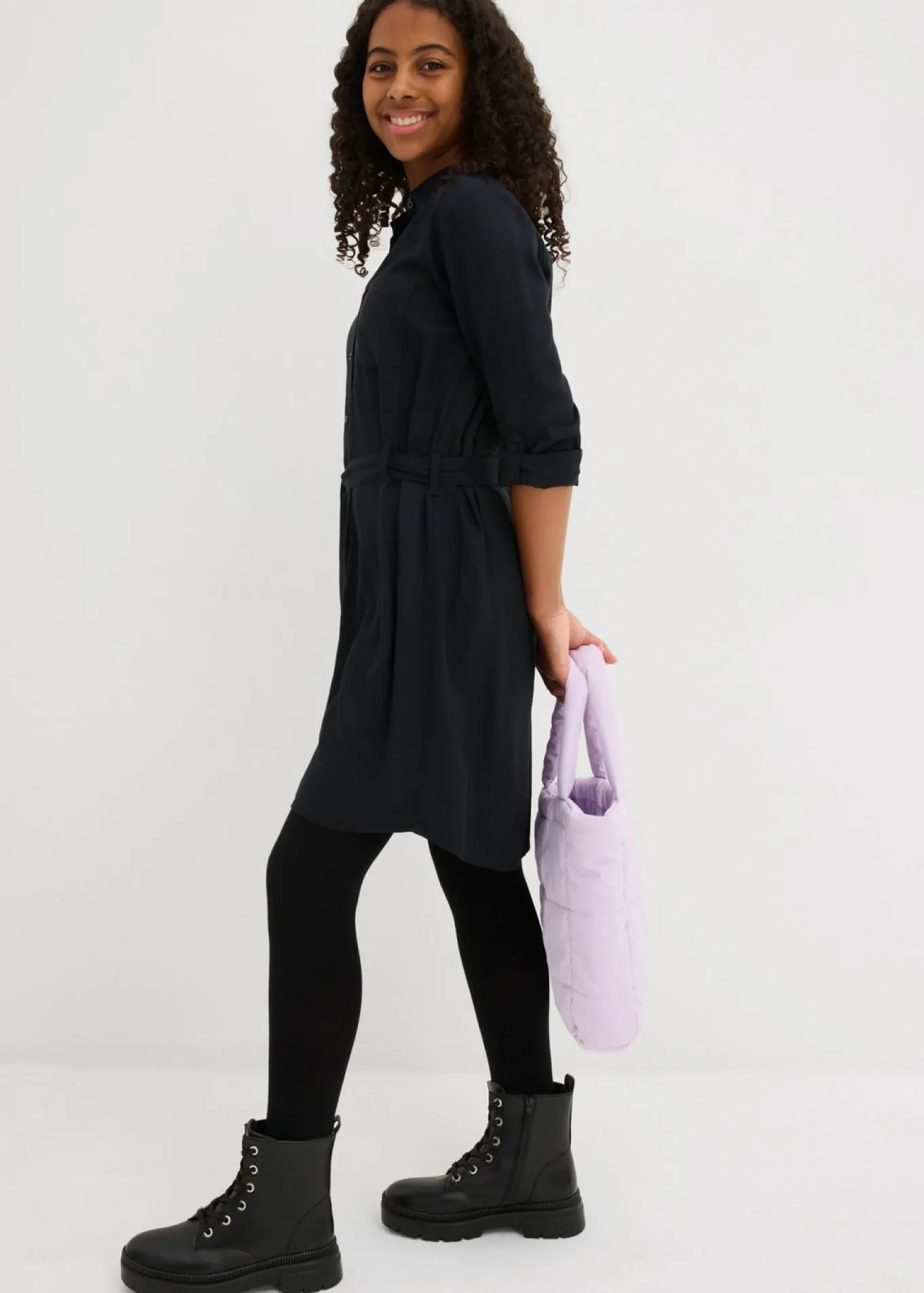 Vestido camisero de viscosa fluida