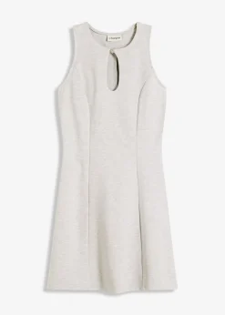 Vestido corto con botón decorativo