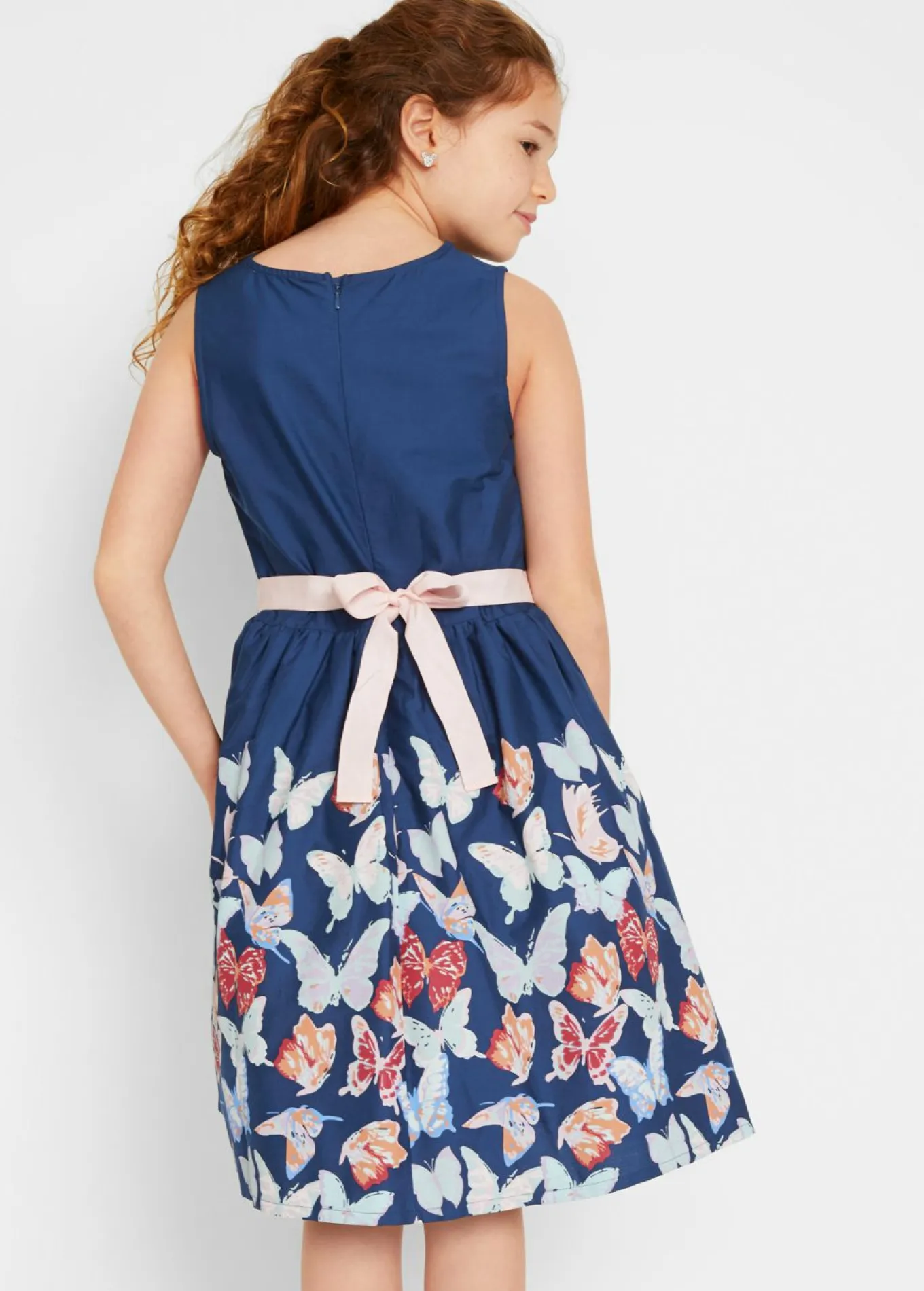 Vestido corto con corte en A