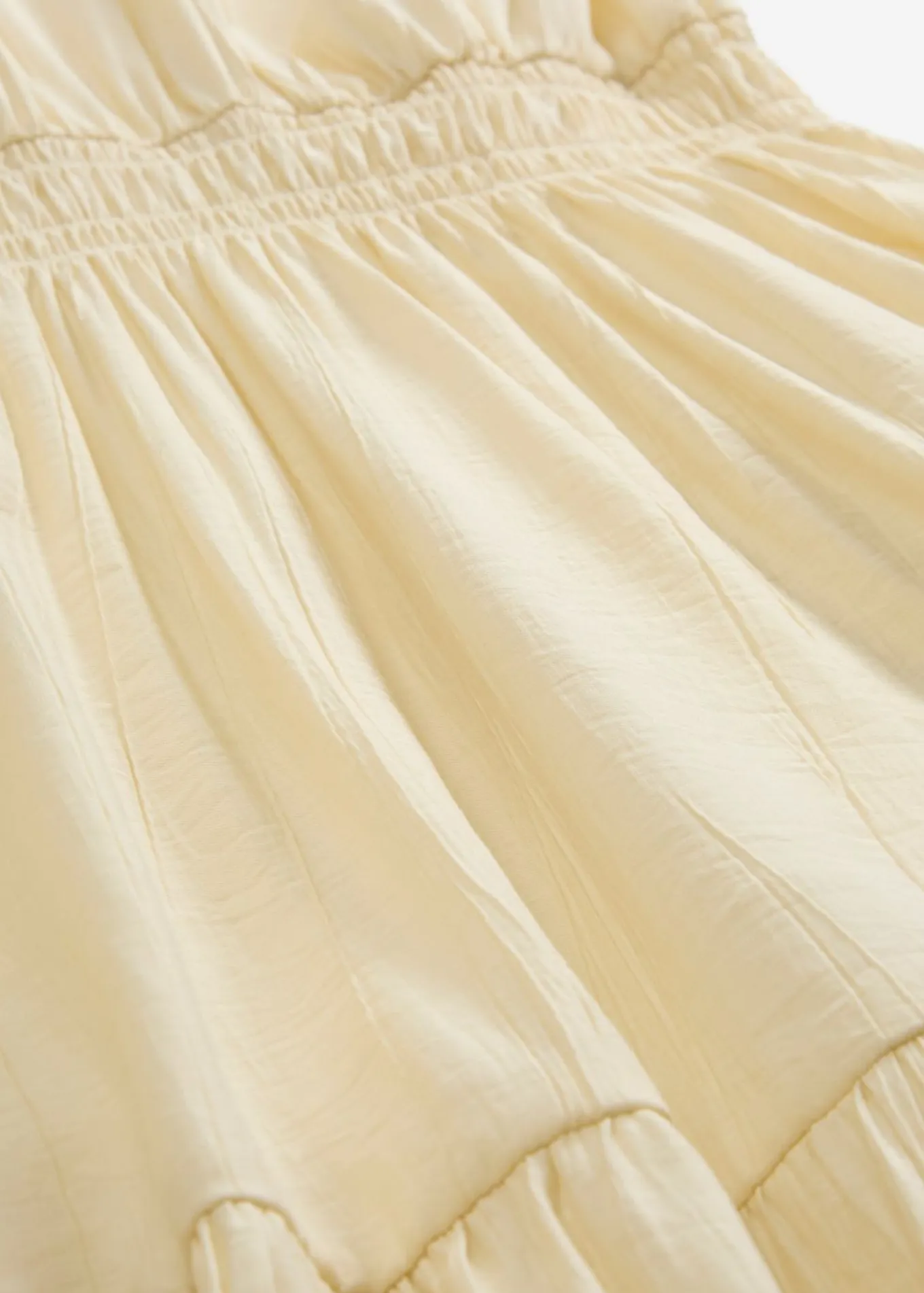 Vestido corto de mezcla de viscosa fluida