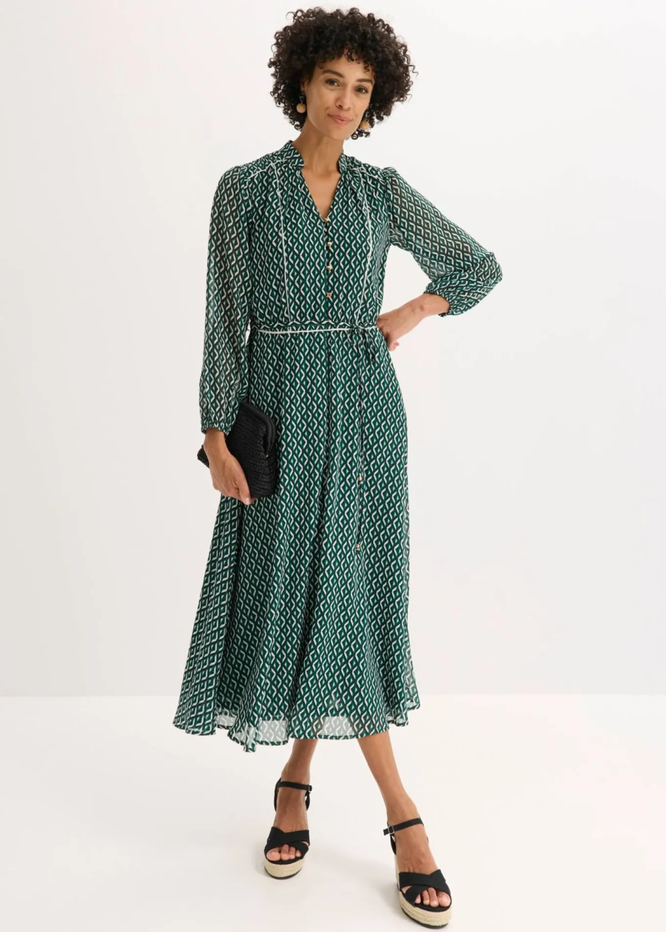 Vestido de gasa con ribete en contraste