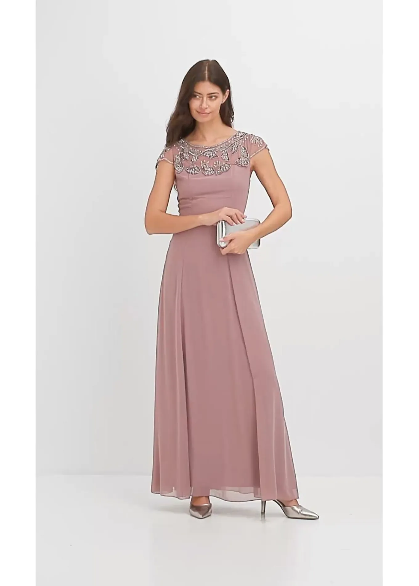 Vestido de noche con aplicación de encaje