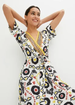 Vestido de punto con cordón