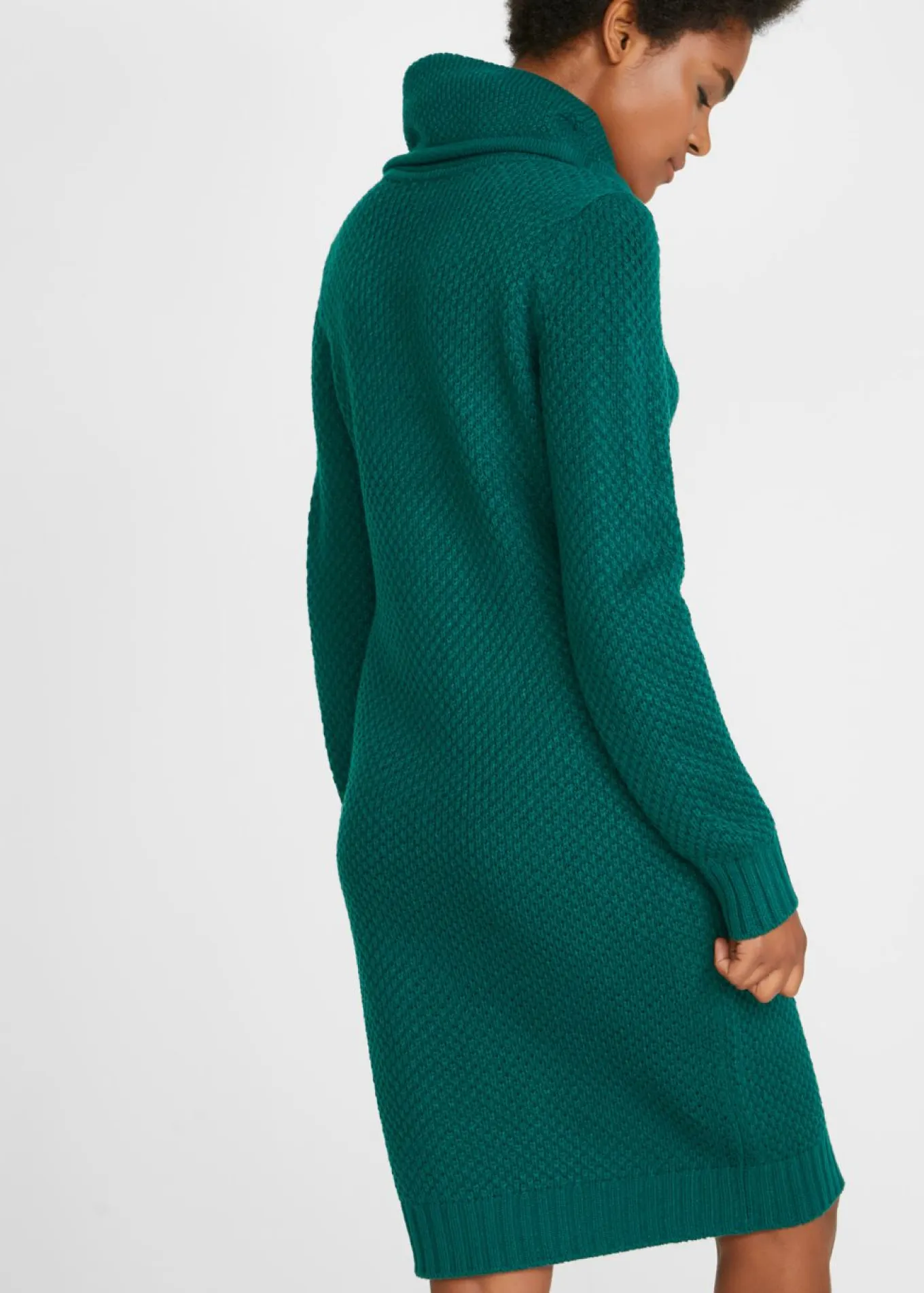 Vestido de punto con cuello tipo chal