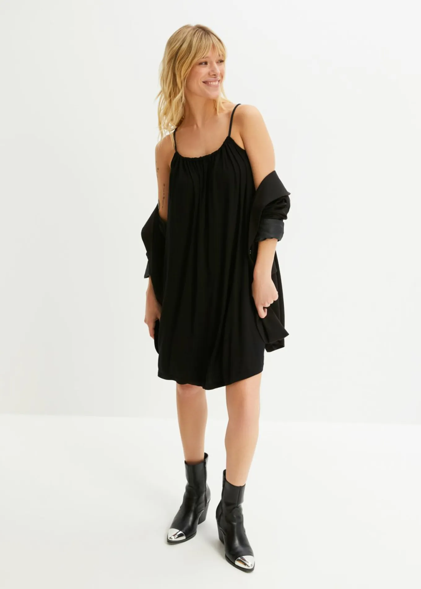 Vestido de punto de viscosa fluida