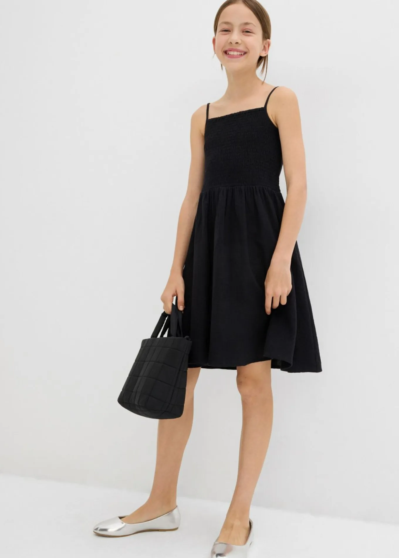 Vestido de tirantes de muselina ligera