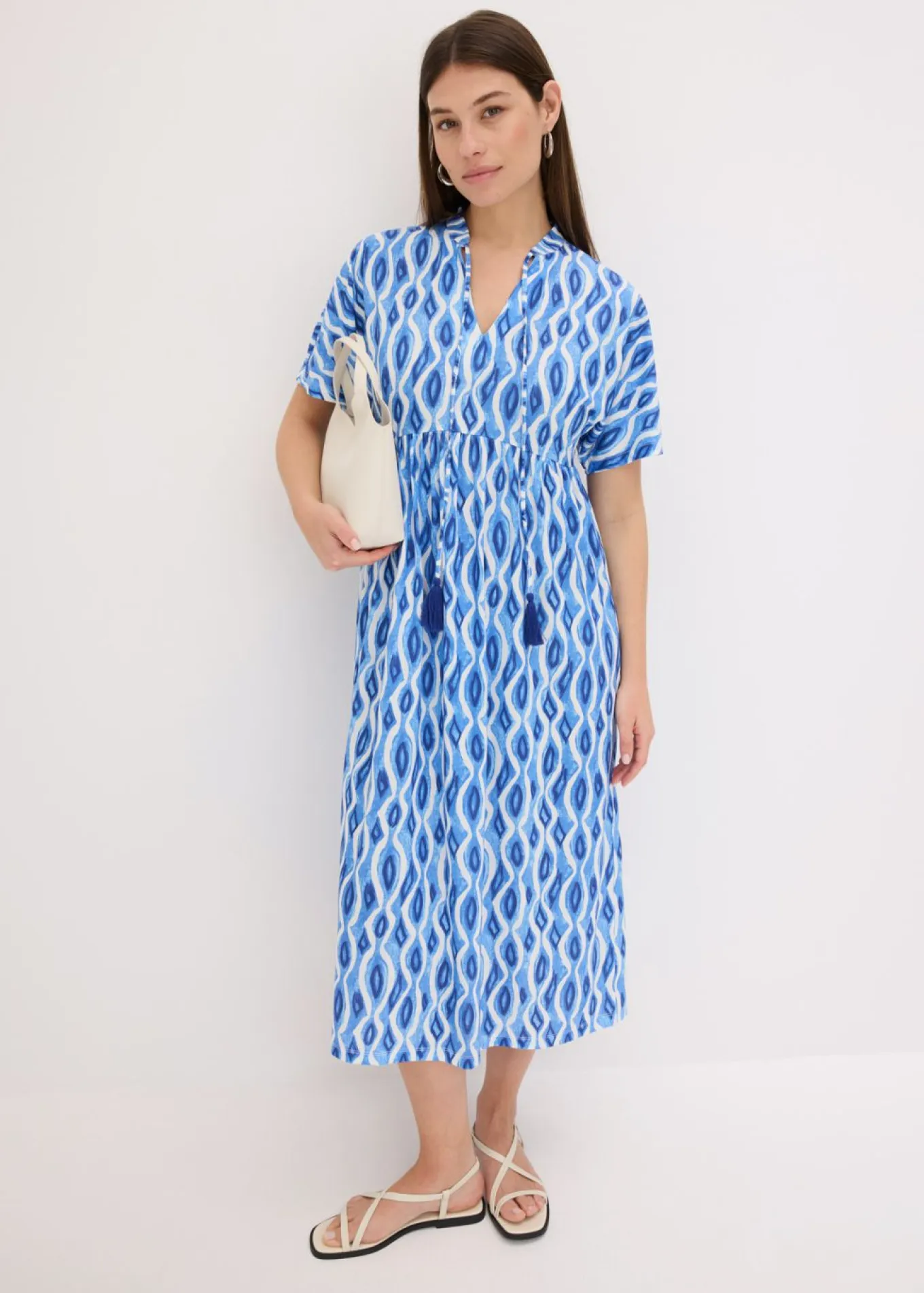 Vestido estampado con corte de túnica