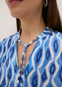 Vestido estampado con corte de túnica