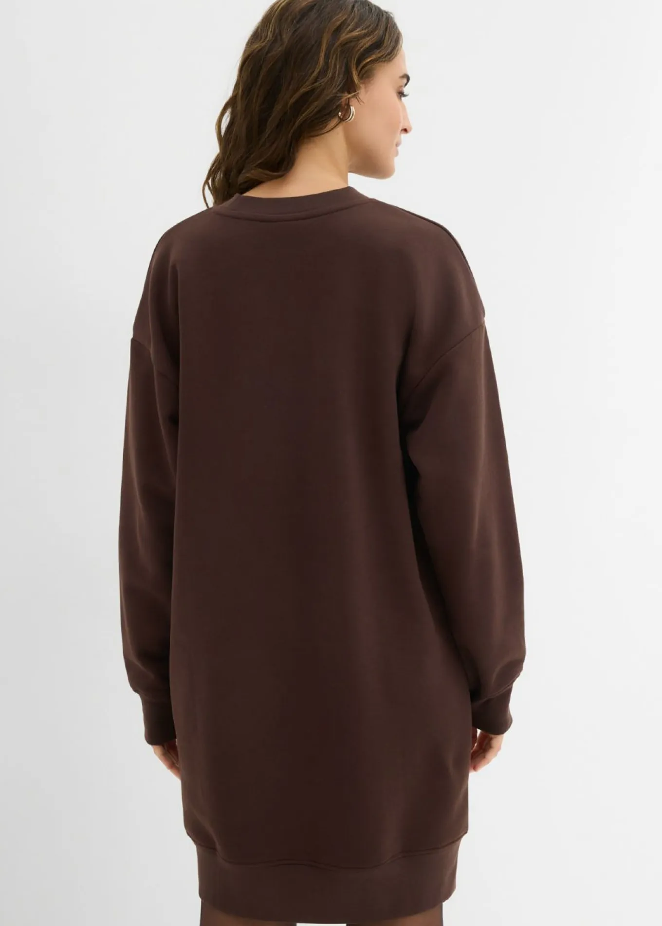 Vestido oversize tipo sudadera