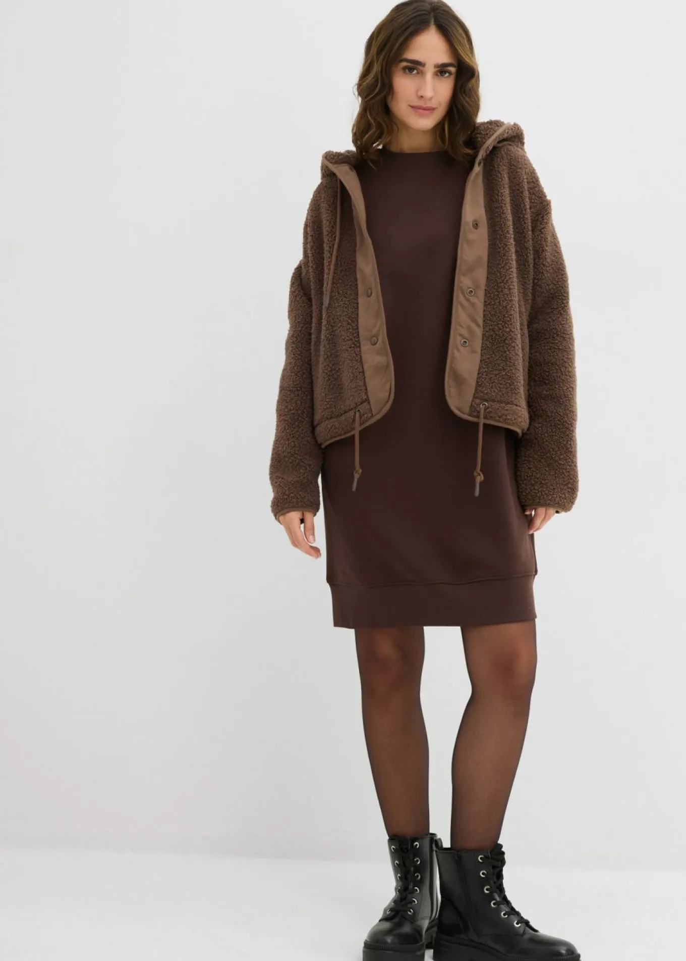 Vestido oversize tipo sudadera