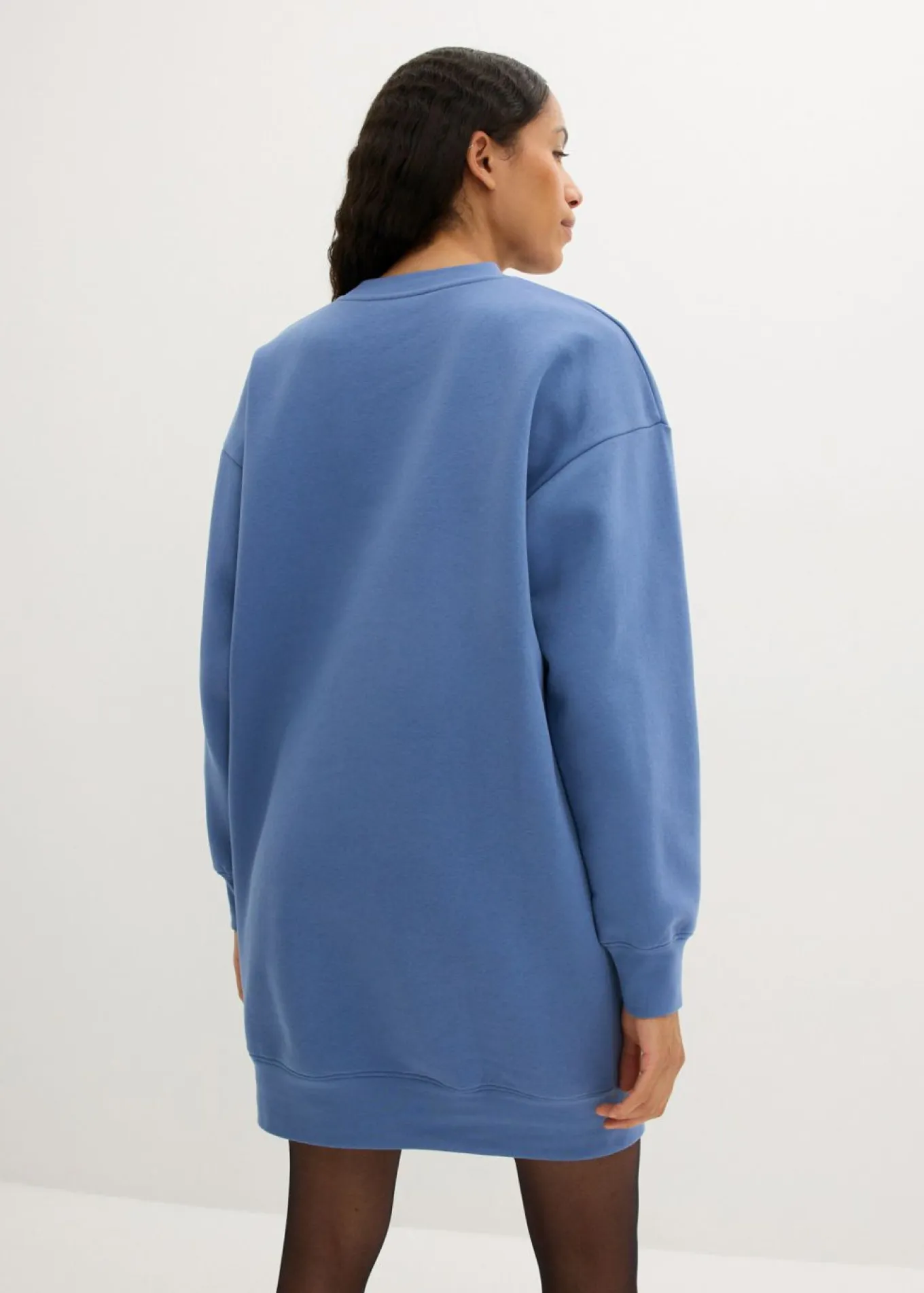 Vestido oversize tipo sudadera
