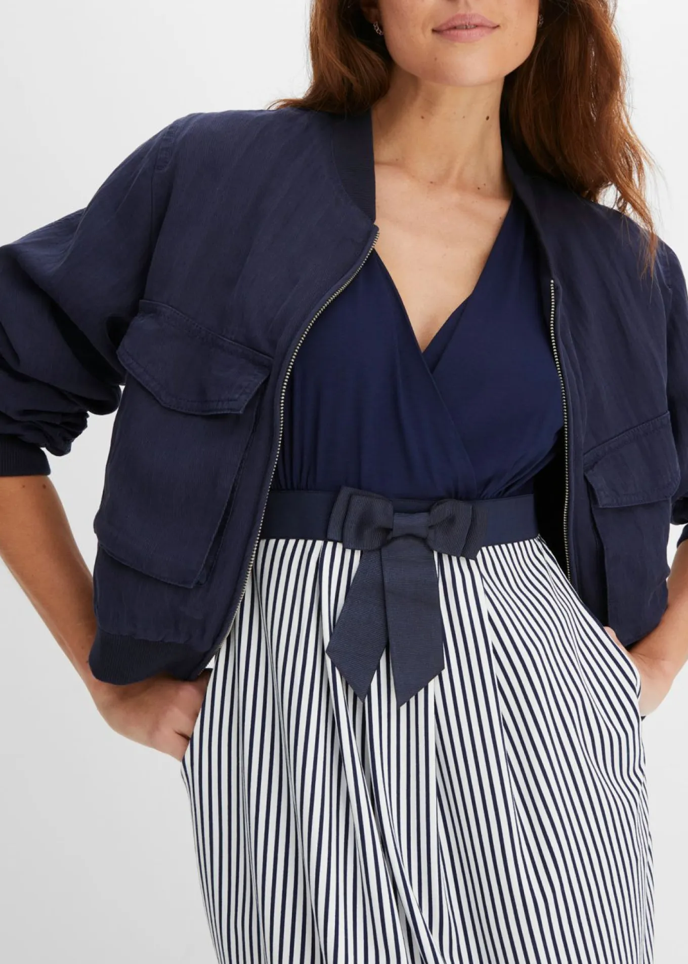Vestido peplum con lazo en la cintura