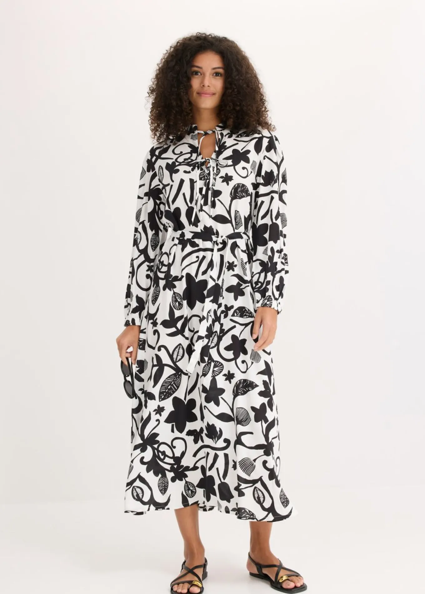 Vestido tipo caftán de viscosa fluida