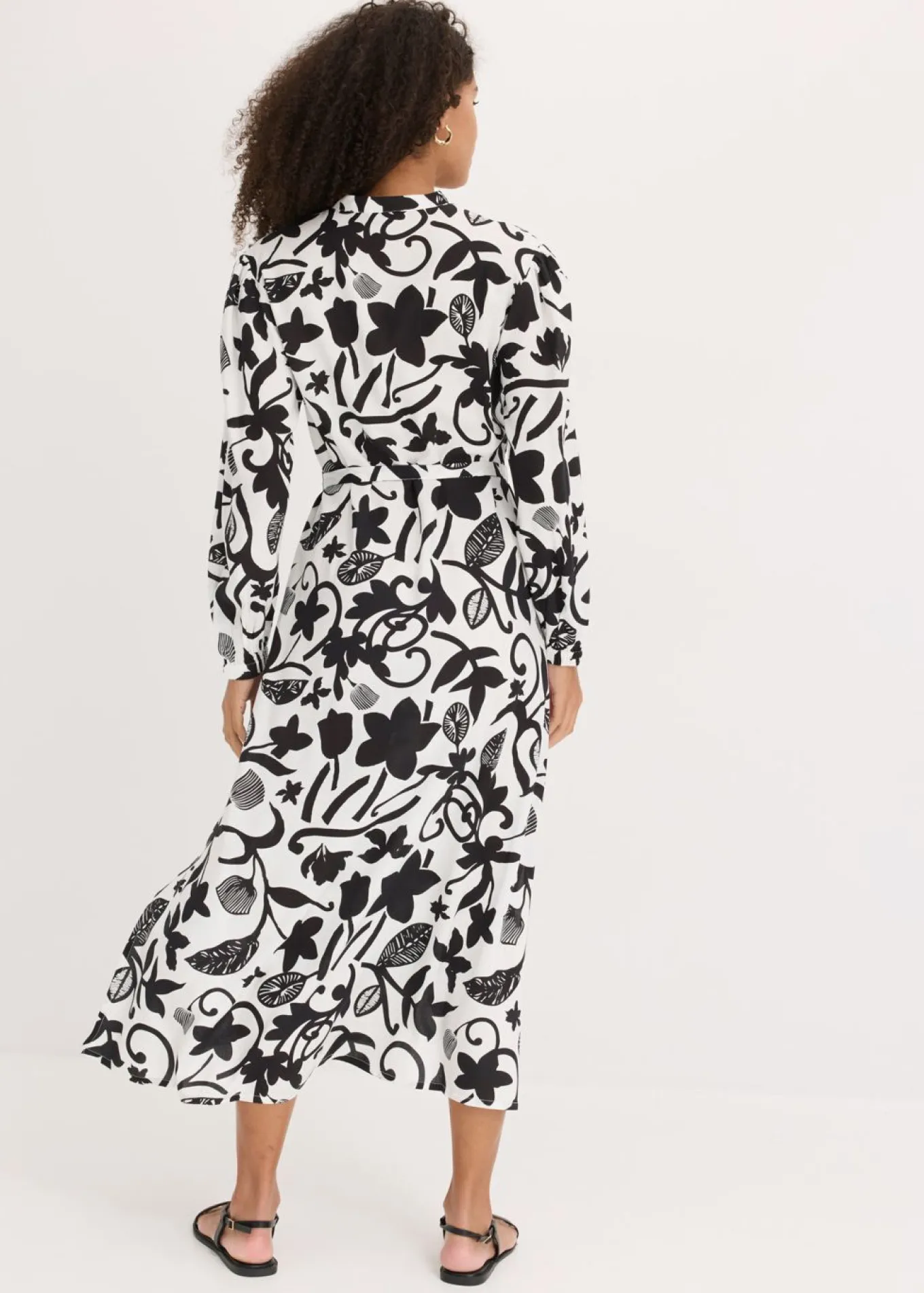 Vestido tipo caftán de viscosa fluida