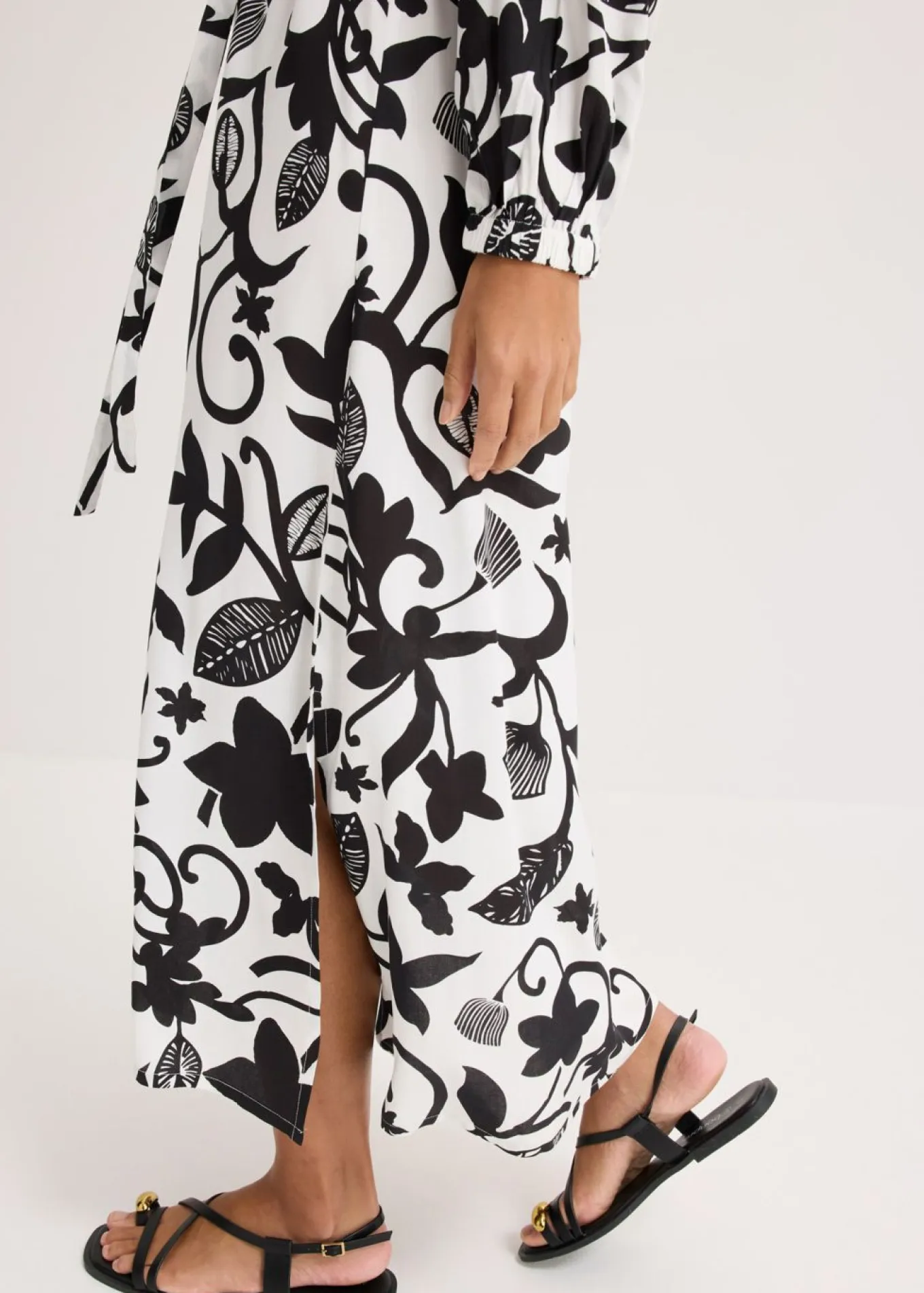 Vestido tipo caftán de viscosa fluida