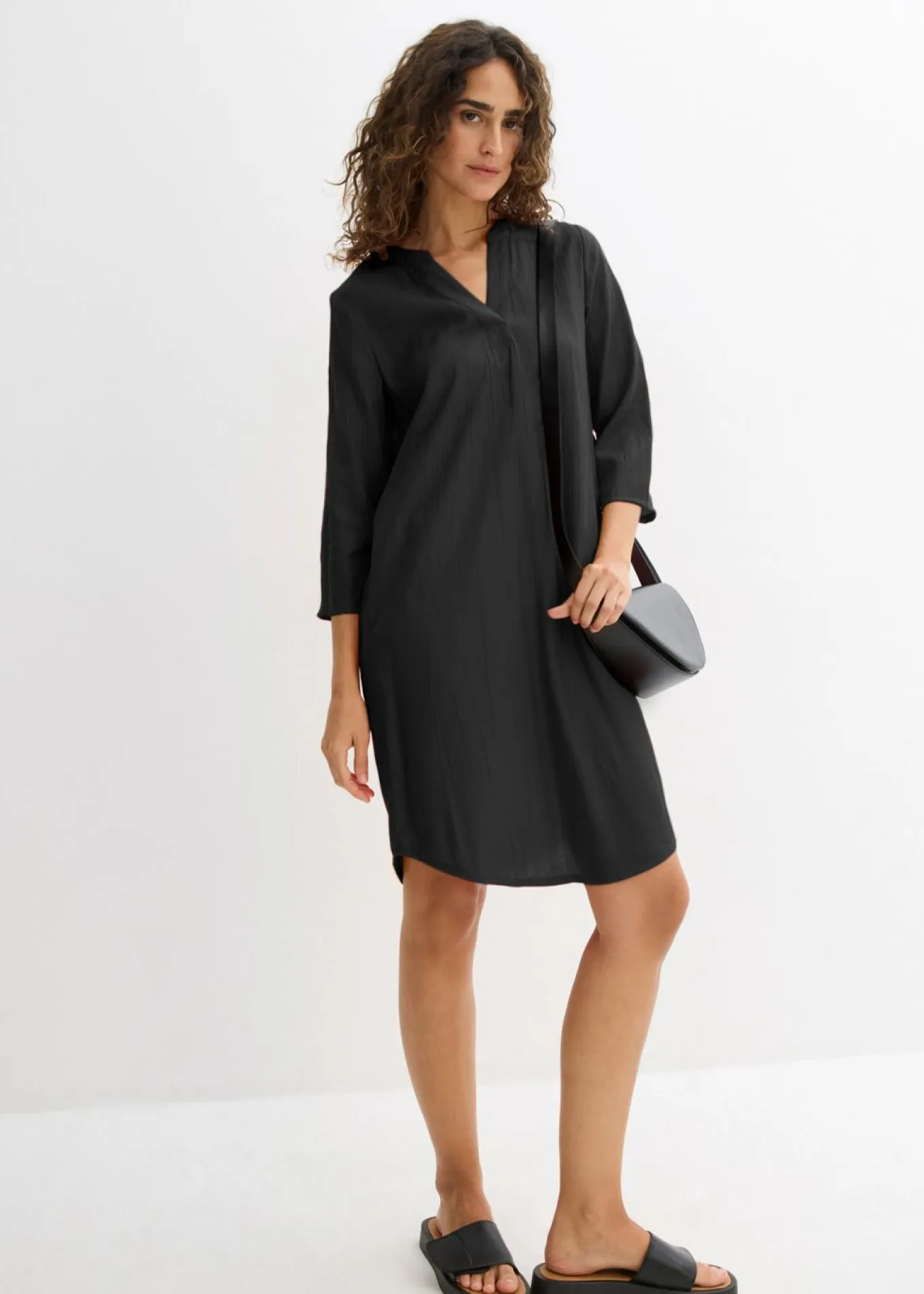 Vestido tipo túnica de mezcla de viscosa con efecto estructurado