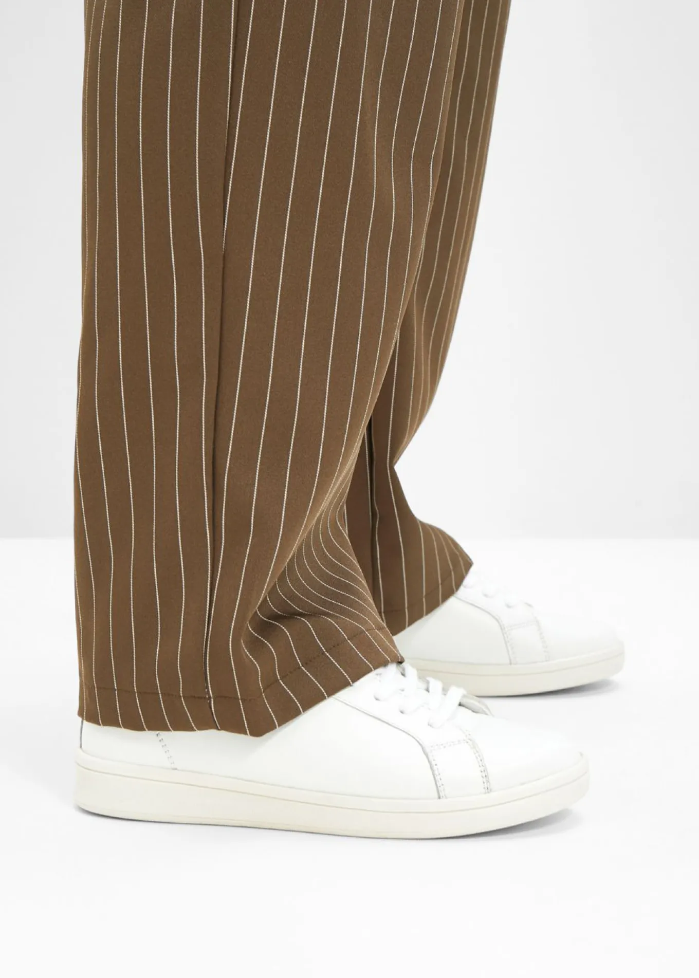 Zapatillas de piel