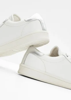 Zapatillas de piel