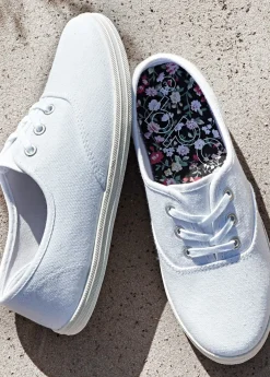 Zapatillas deportivas veraniegas